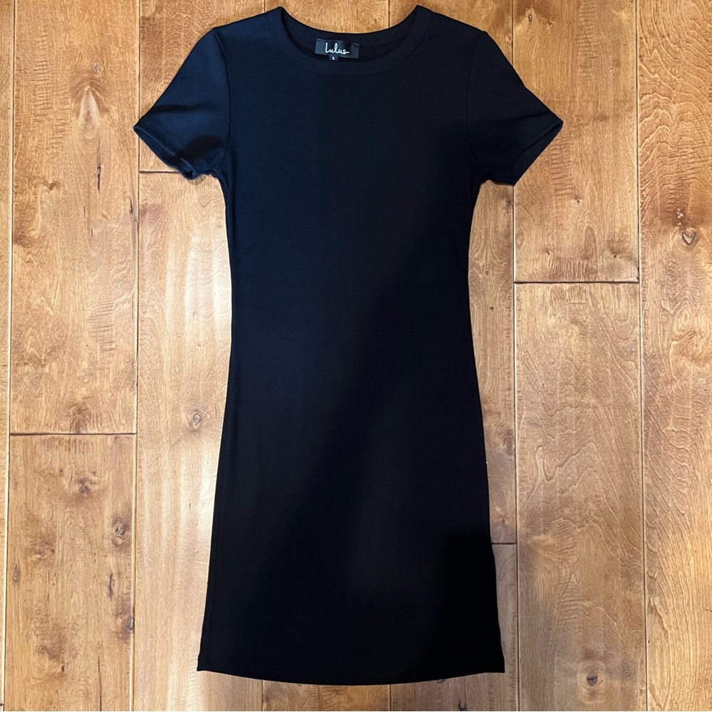 LULUS black bodycon mini dress